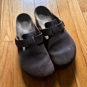 Birkenstock Boston Clogs Size 43